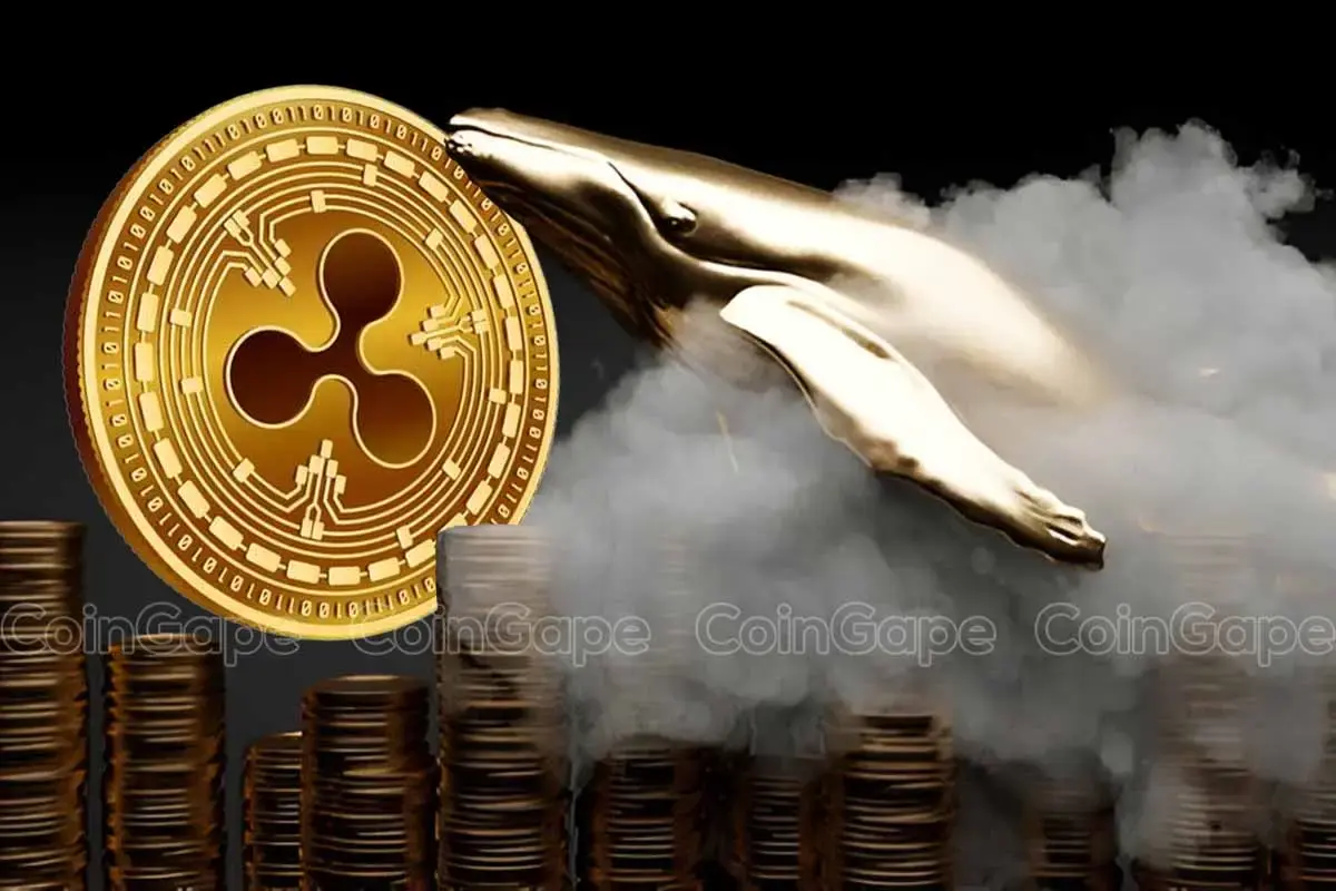 Moeda física do XRP em dourado com o símbolo da Ripple, pilhas de moedas ao fundo e uma figura de baleia dourada em meio a uma névoa.