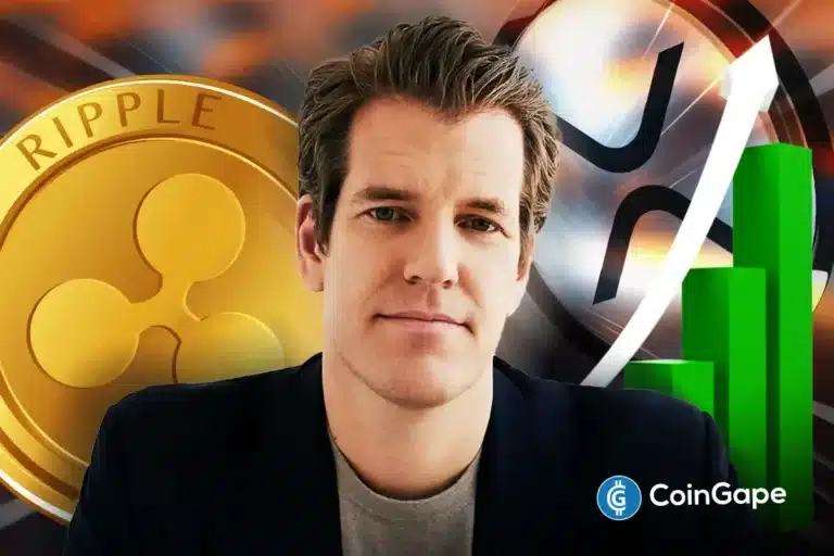 Imagem de Tyler Winklevoss, cofundador da Gemini, com o logo da Ripple (XRP) à esquerda e um gráfico de mercado em alta à direita.