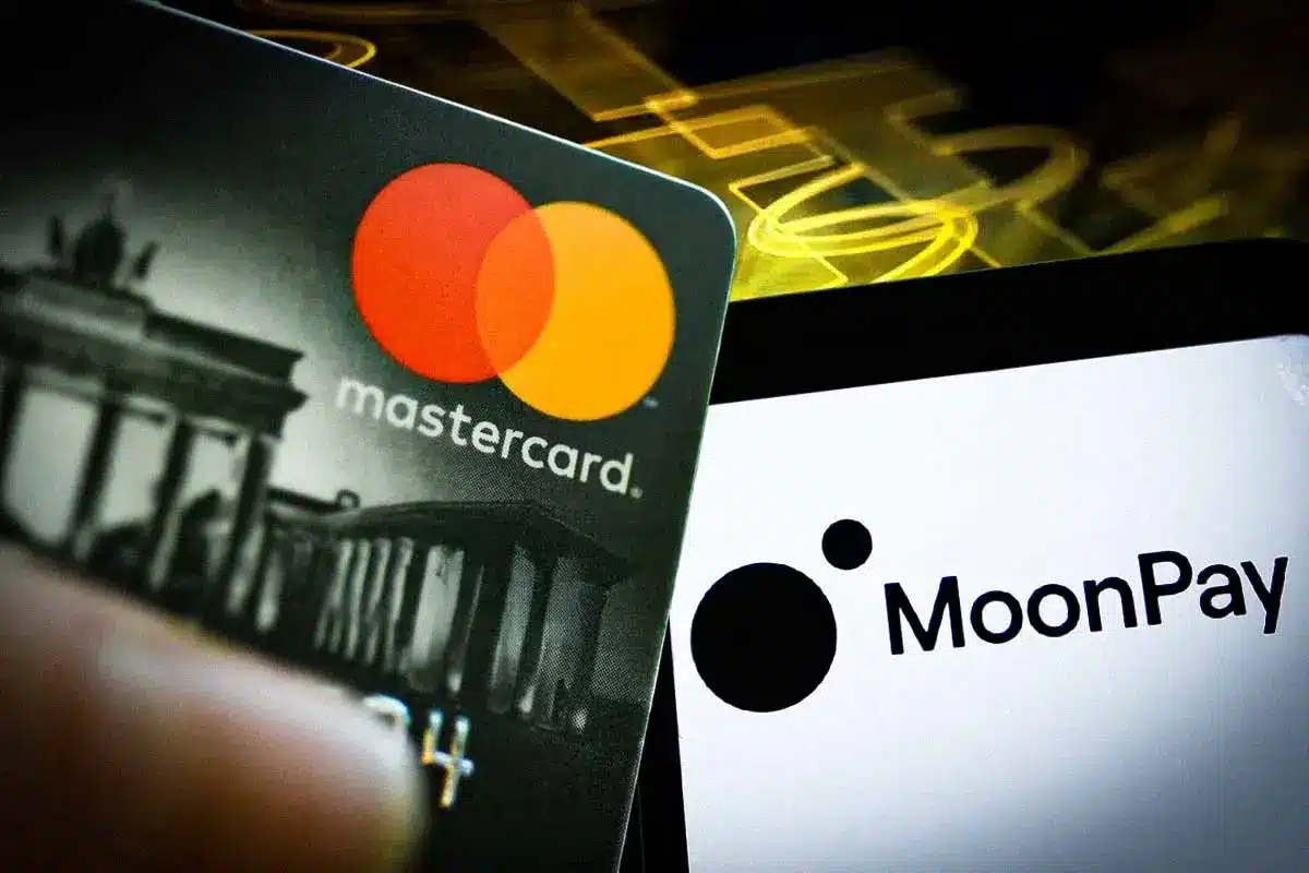 Cartão Mastercard ao lado do logo da MoonPay com elementos gráficos de blockchain ao fundo.