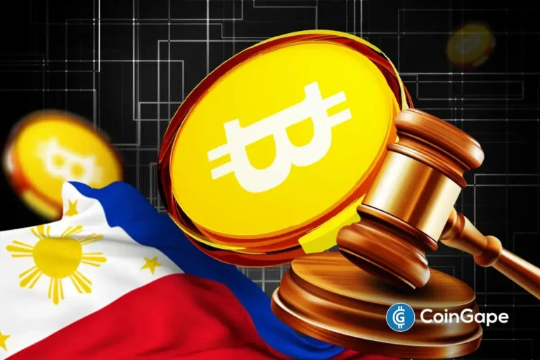 Martelo judicial dourado ao lado de moeda Bitcoin com bandeira das Filipinas ao fundo, representando projeto de lei para reserva nacional de criptomoedas.