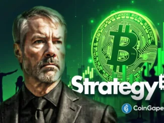 Ilustração artística de Michael Saylor ao lado do símbolo Bitcoin com gráficos de preços em fundo verde