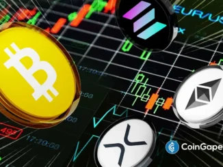 Ilustração 3D das moedas Bitcoin (amarelo), Solana (gradiente), Ethereum (cinza) e XRP (branco) sobre fundo de gráfico de velas.