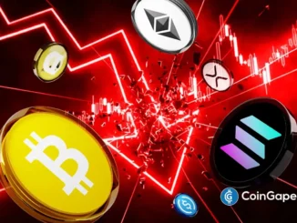Moedas de criptomoedas como Bitcoin e Ethereum sobre fundo vermelho com gráfico de velas em queda.