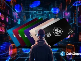 Pessoa com óculos de realidade aumentada observando fileira de cartões cripto com bandeira Visa