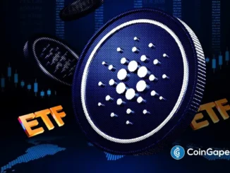 Moeda do Cardano ao lado dos símbolos ETF sobre fundo de gráfico de candles.
